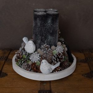 Adventi Madaras Asztal Dísz